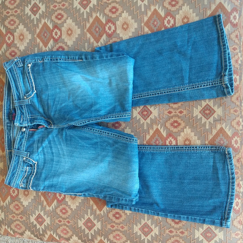 Gently used Ariat Ruby jeans